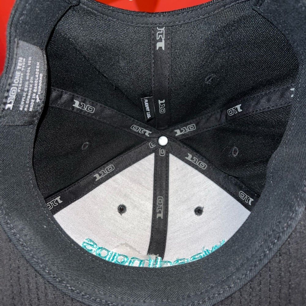 Weedmaps hat - Picture 5 of 5
